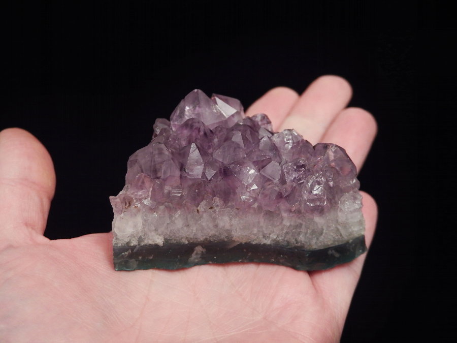 Amethyst (druse 234 gramm) - Amethyst (druse 234 gramm)