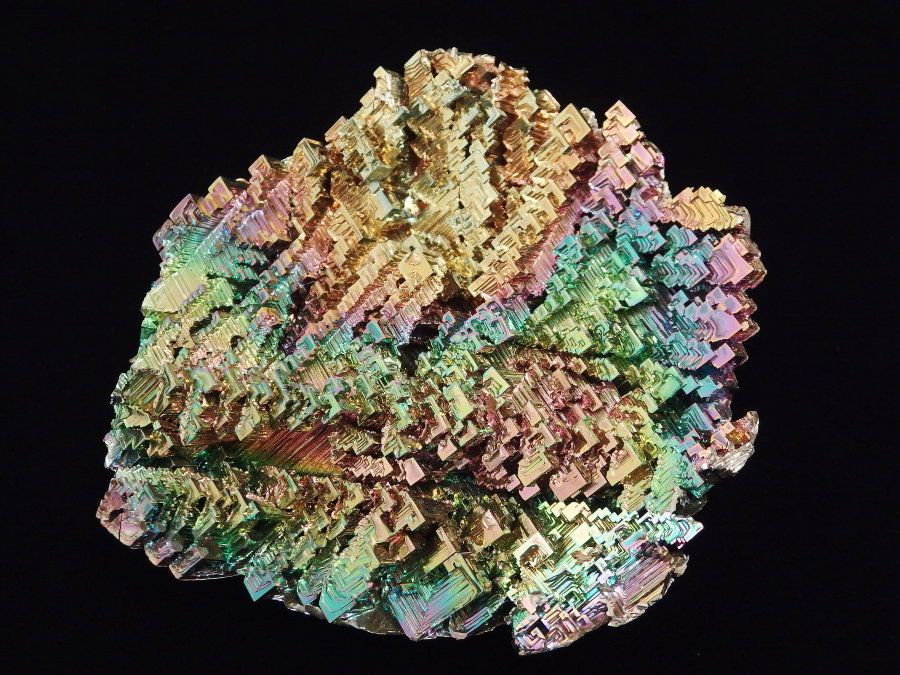 Bismuth crystal (1122 gramm) - Bismuth crystal (1122 gramm)