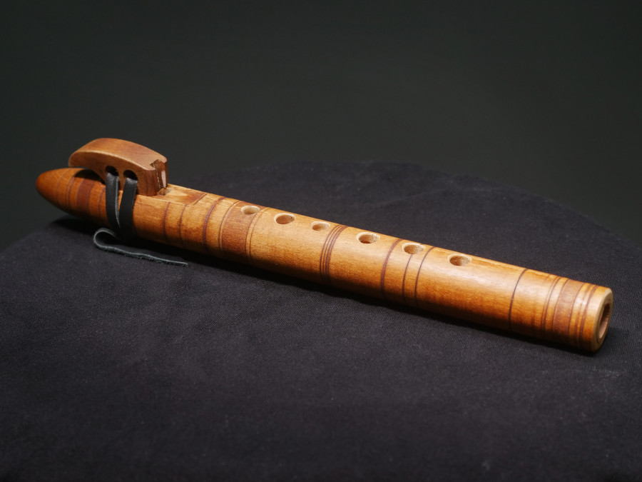 "Forest" NAF soprano E (Native American Flute) - "Forest" NAF soprano E (Native American Flute)