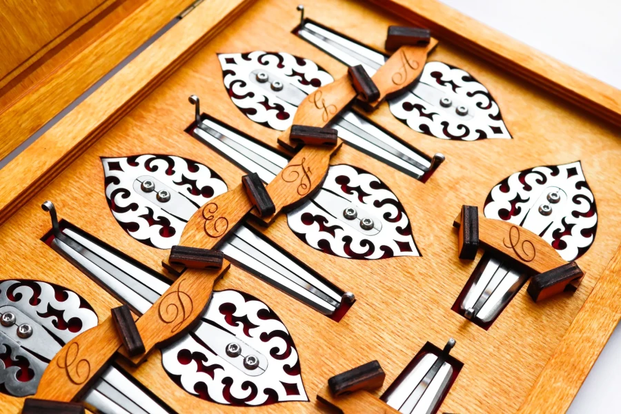 Jaw Harp Diatonic Set by Dmitry Glazyrin "Fairy Tale" in Wooden Case (Jew's Harp / Mouth Harp / Vargan / Khomuz / Khomus) - Jaw Harp Diatonic Set by Dmitry Glazyrin "Fairy Tale" in Wooden Case (Jew's Harp / Mouth Harp / Vargan / Khomuz / Khomus)
