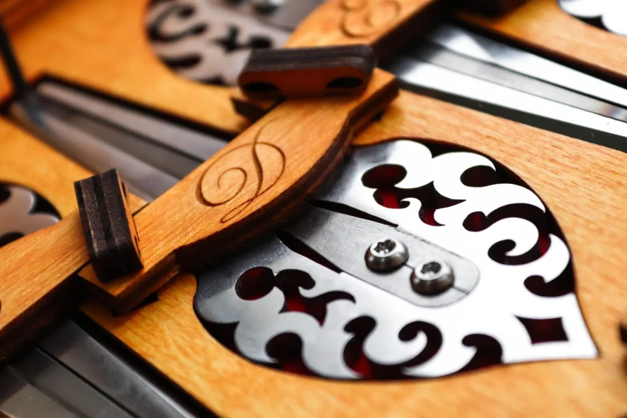 Jaw Harp Diatonic Set by Dmitry Glazyrin "Fairy Tale" in Wooden Case (Jew's Harp / Mouth Harp / Vargan / Khomuz / Khomus) - Jaw Harp Diatonic Set by Dmitry Glazyrin "Fairy Tale" in Wooden Case (Jew's Harp / Mouth Harp / Vargan / Khomuz / Khomus)
