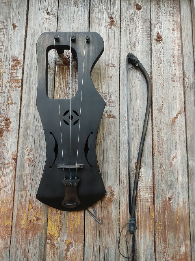 Jouhikko - bowed lyre - Jouhikko - bowed lyre
