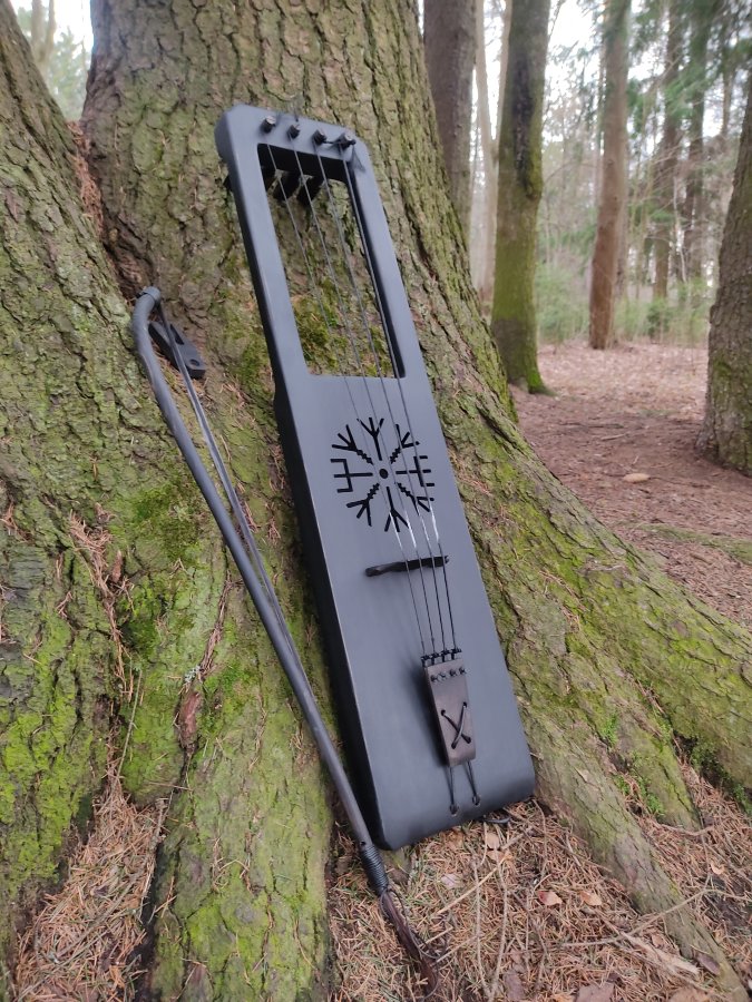 Talharpa Alric Bass 5 (Taglharpa) Scandinavian lyre - Talharpa Alric Bass 5 (Taglharpa) Scandinavian lyre