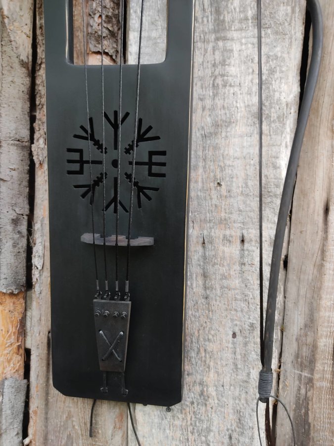 Talharpa Alric Bass 5 (Taglharpa) Scandinavian lyre - Talharpa Alric Bass 5 (Taglharpa) Scandinavian lyre