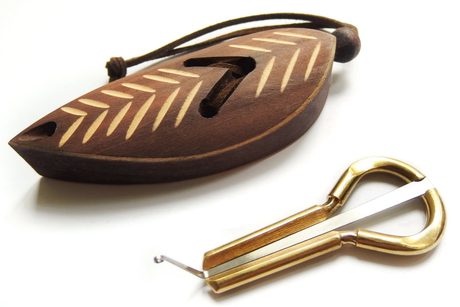 Jaw Harp Dark Case "Leaf" - Jaw Harp Dark Case "Leaf"