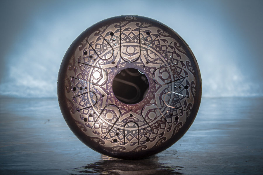 Tank Drum Kosmosky 12" (30 cm) KSY-12 "Triskele" 2-sided / B major; D# minor - Tank Drum Kosmosky 12" (30 cm) KSY-12 "Triskele" 2-sided / B major; D# minor