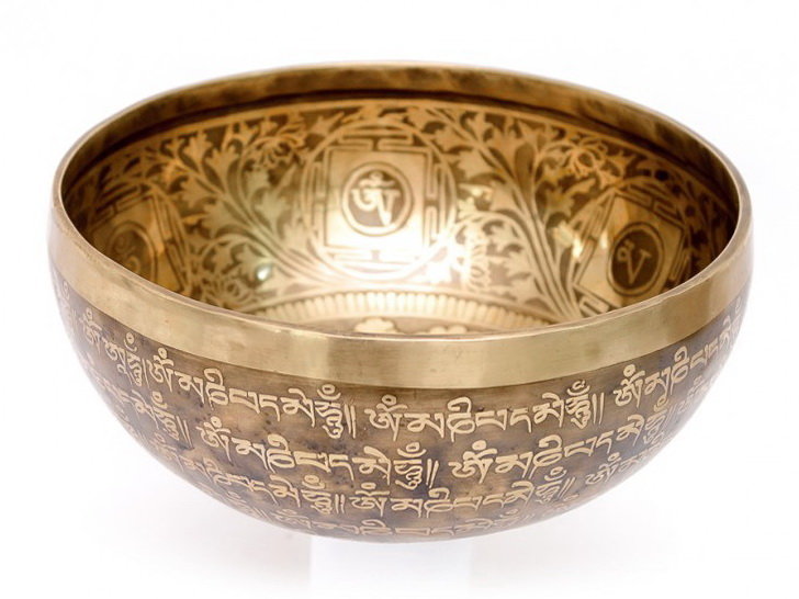 Forged singing bowl "LUMBINI" LB-006 (23,7cm, Key: E 162Hz) - Forged singing bowl "LUMBINI" LB-006 (23,7cm, Key: E 162Hz)