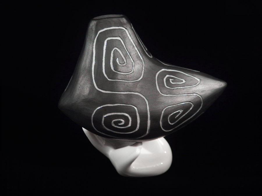 Ocarina Black Moon (middle) - Ocarina Black Moon (middle)
