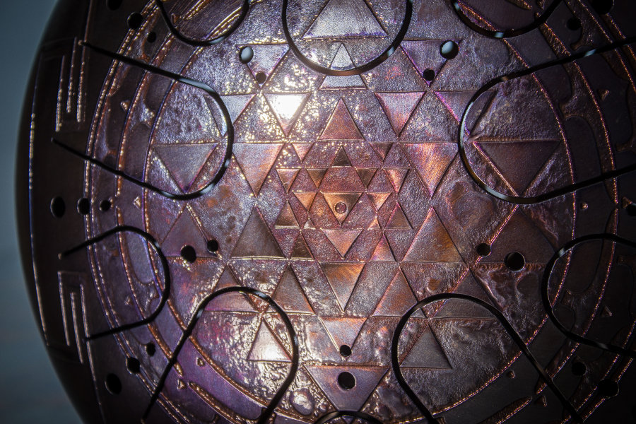 Tank Drum Kosmosky 12" ( 30 cm) KSY-199 "Sri Yantra" 2-sided / D minor; C major - Tank Drum Kosmosky 12" ( 30 cm) KSY-199 "Sri Yantra" 2-sided / D minor; C major