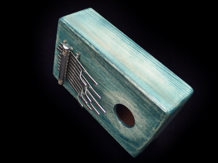 Kalimba Shamanic Rainbow Sansula 9 A minor - Kalimba Shamanic Rainbow Sansula 9 A minor