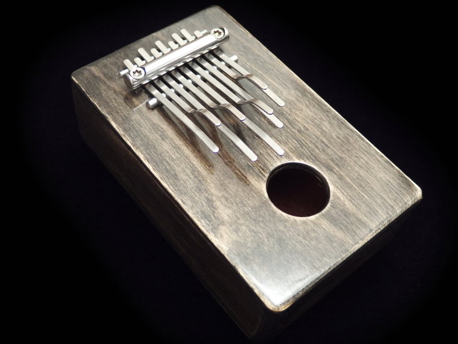 Kalimba Shamanic Rainbow Sansula 9 A minor - Kalimba Shamanic Rainbow Sansula 9 A minor