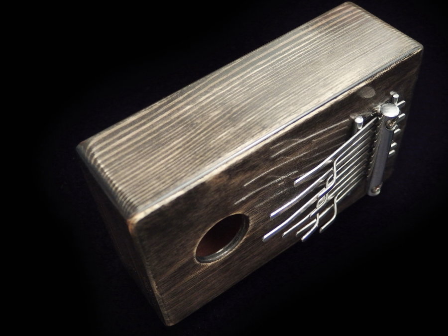 Kalimba Shamanic Rainbow Sansula 9 A minor - Kalimba Shamanic Rainbow Sansula 9 A minor